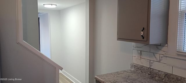 576 Longfield Ave, Louisville, KY 40215