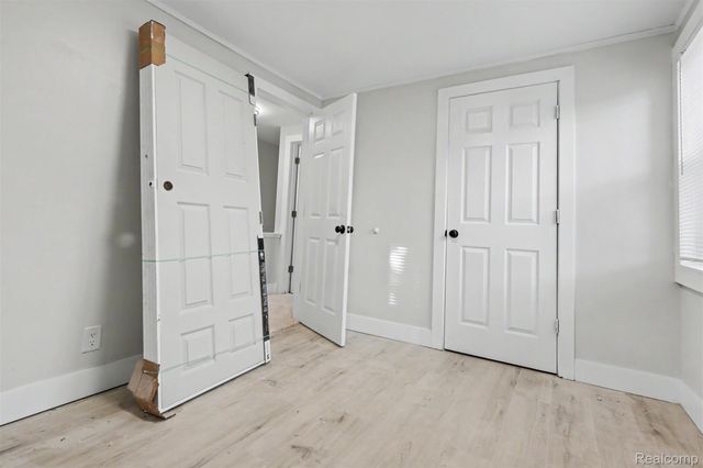8881 Rutherford Street, Detroit, MI 48228