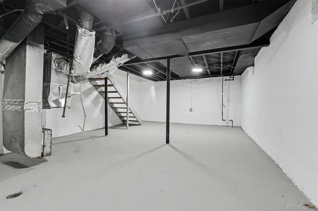 8881 Rutherford Street, Detroit, MI 48228