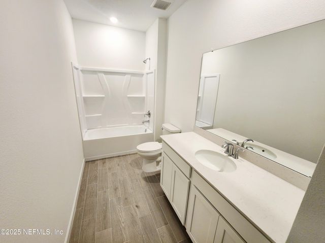 8505 HORSEBIT Circle, Jacksonville, FL 32219