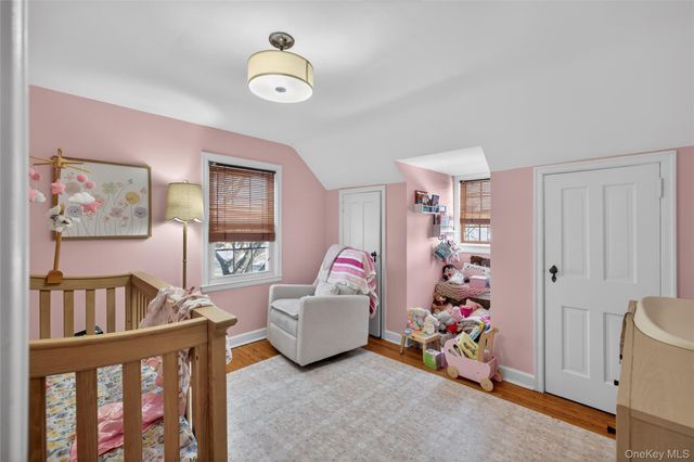 29 Babylon Turnpike, Merrick, NY 11566