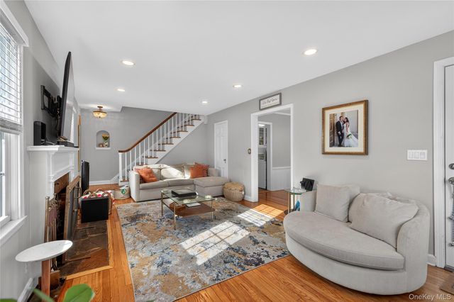 29 Babylon Turnpike, Merrick, NY 11566