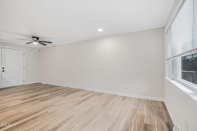 201 Howell Street 300a, Chapel Hill, NC 27514