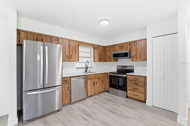 1214 PACE DRIVE NW, Palm Bay, FL 32907