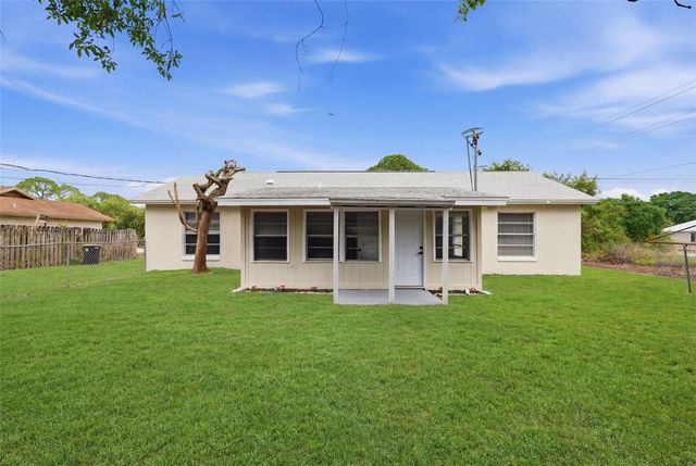 1214 PACE DRIVE NW, Palm Bay, FL 32907