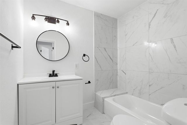 1214 PACE DRIVE NW, Palm Bay, FL 32907