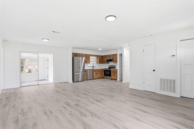 1214 PACE DRIVE NW, Palm Bay, FL 32907