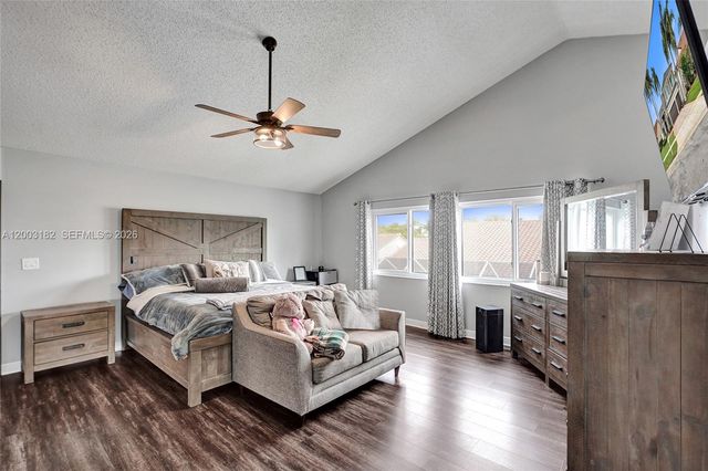 19387 NW 13th St, Pembroke Pines, FL 33029