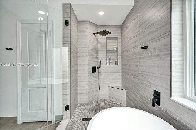 19387 NW 13th St, Pembroke Pines, FL 33029