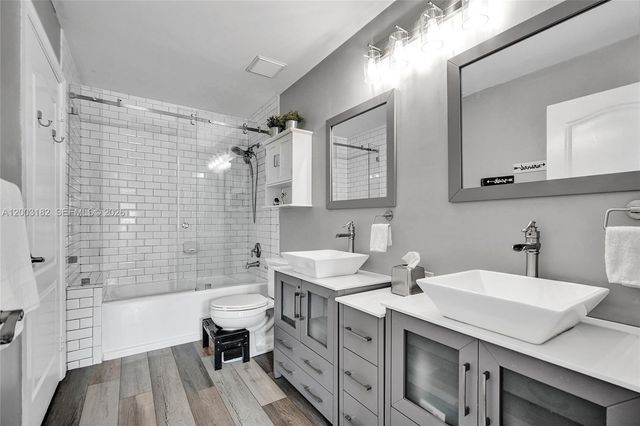 19387 NW 13th St, Pembroke Pines, FL 33029