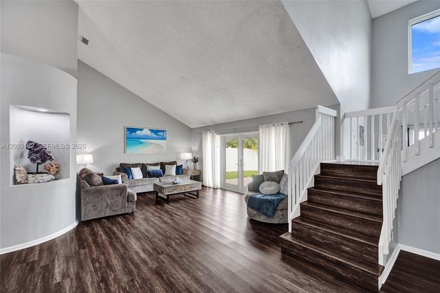 19387 NW 13th St, Pembroke Pines, FL 33029