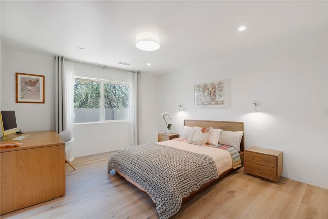 1366 Don Gaspar, Santa Fe, NM 87505