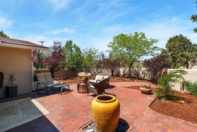 1366 Don Gaspar, Santa Fe, NM 87505