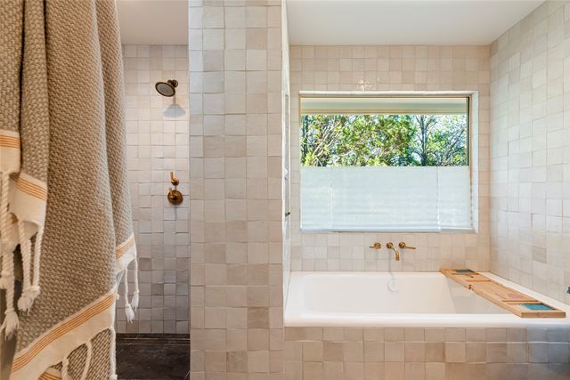 1366 Don Gaspar, Santa Fe, NM 87505