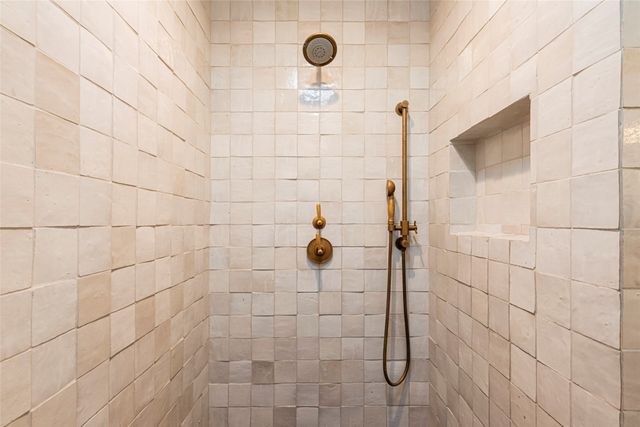 1366 Don Gaspar, Santa Fe, NM 87505