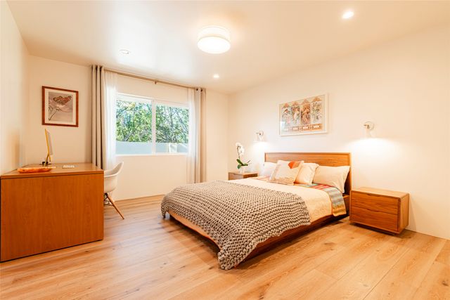 1366 Don Gaspar, Santa Fe, NM 87505