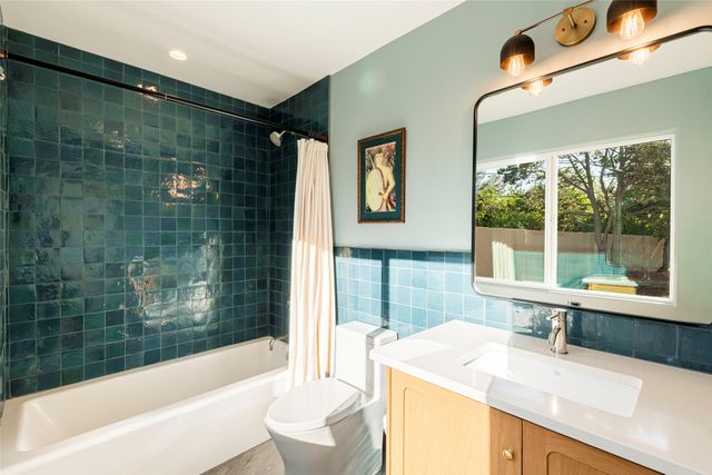 1366 Don Gaspar, Santa Fe, NM 87505