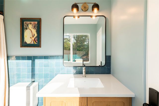 1366 Don Gaspar, Santa Fe, NM 87505