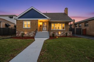 3743 W 83rd Street, Chicago, IL 60652