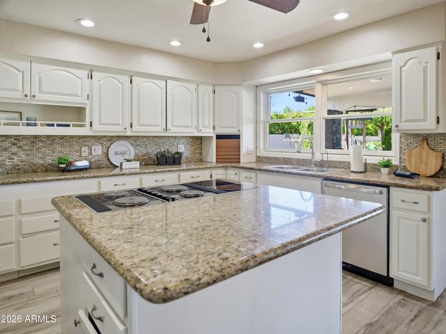 3154 E Inverness Avenue, Mesa, AZ 85204