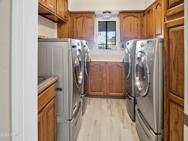 3154 E Inverness Avenue, Mesa, AZ 85204