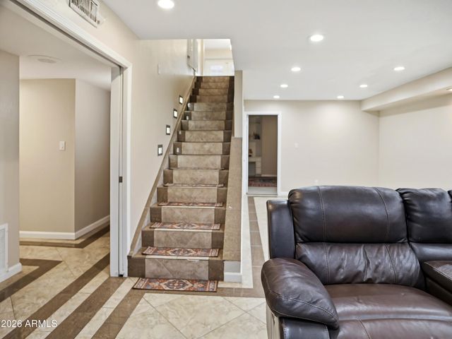 3154 E Inverness Avenue, Mesa, AZ 85204