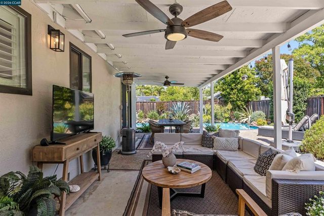 616 Minert Rd, Walnut Creek, CA 94598