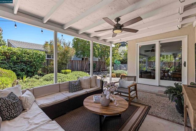 616 Minert Rd, Walnut Creek, CA 94598