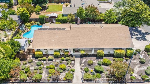 616 Minert Rd, Walnut Creek, CA 94598