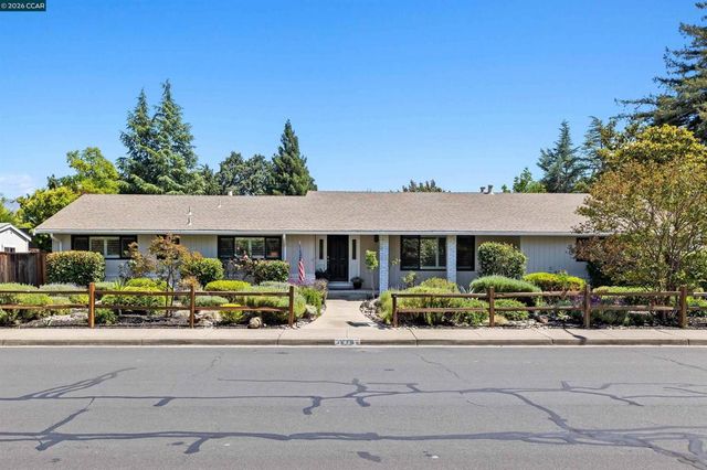 616 Minert Rd, Walnut Creek, CA 94598