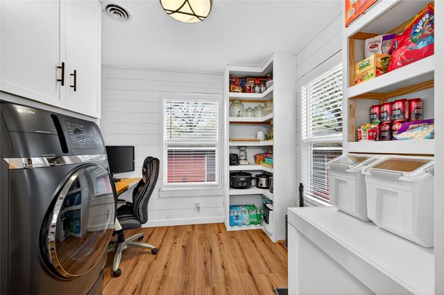 1115 Oakridge Drive, Denison, TX 75020