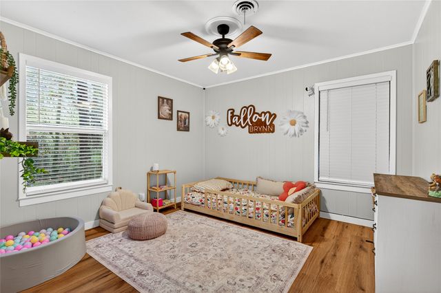 1115 Oakridge Drive, Denison, TX 75020