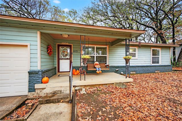 1115 Oakridge Drive, Denison, TX 75020