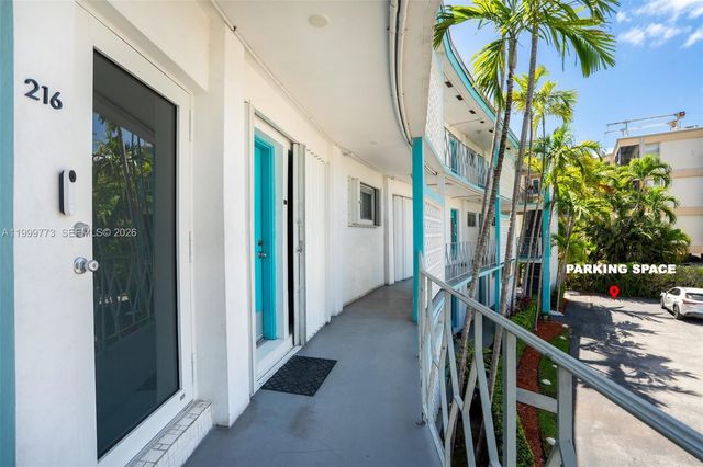 2500 Diana Dr 216, Hallandale Beach, FL 33009