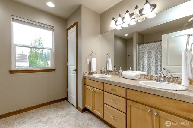 7114 Muirkirk Lane SW, Port Orchard, WA 98367