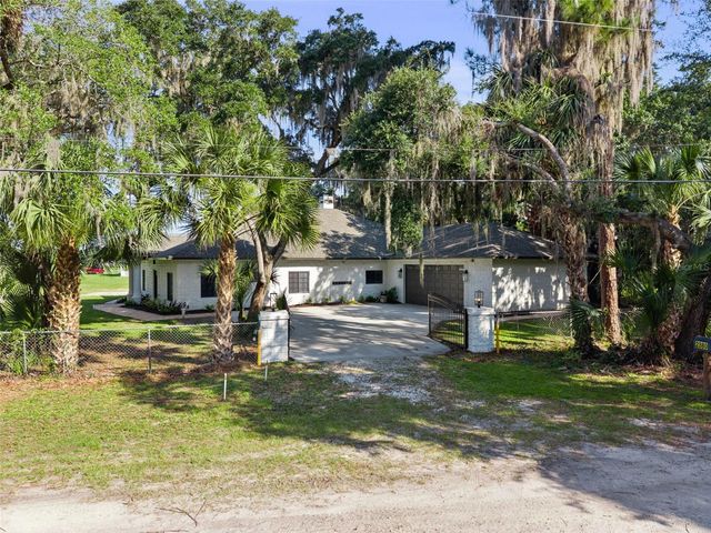 2380 FORT LANE ROAD, Geneva, FL 32732