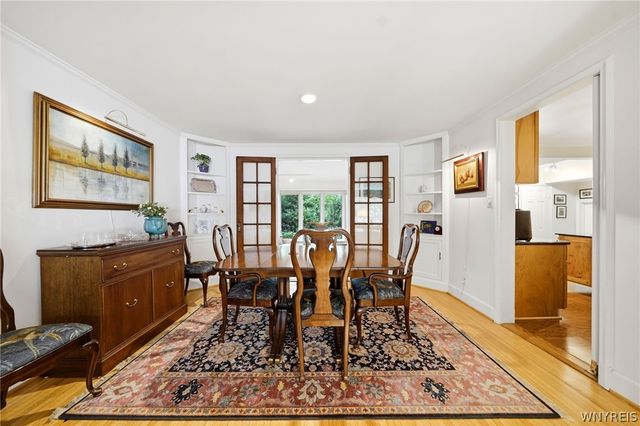 55 Meadowbrook Road, Amherst, NY 14221