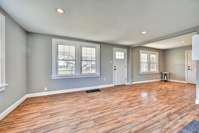 40 Pelly Road, Independence, KY 41051
