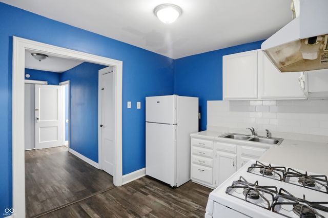 2941 E Brookside Avenue, Indianapolis, IN 46218