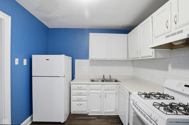 2941 E Brookside Avenue, Indianapolis, IN 46218