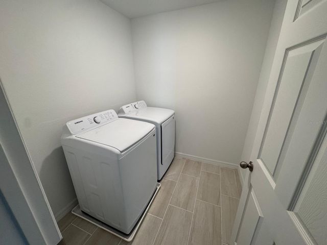 362 THOMPSON VILLAGE AVENUE, Apopka, FL 32703