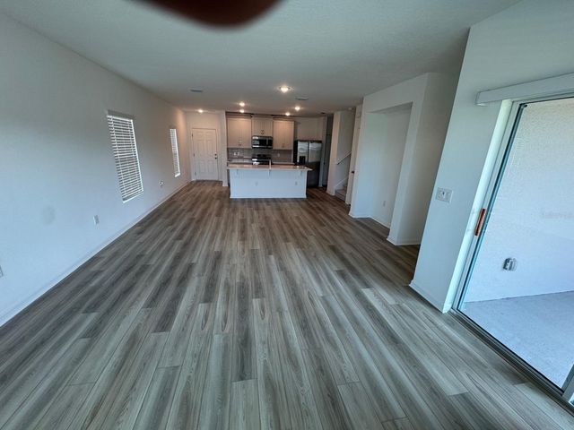 362 THOMPSON VILLAGE AVENUE, Apopka, FL 32703