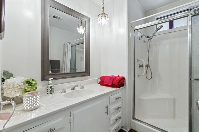 221 W Herndon Avenue # 87, Pinedale, CA 93650