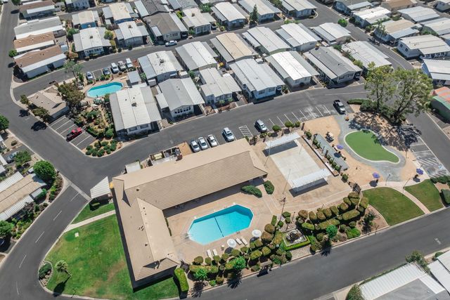 221 W Herndon Avenue # 87, Pinedale, CA 93650