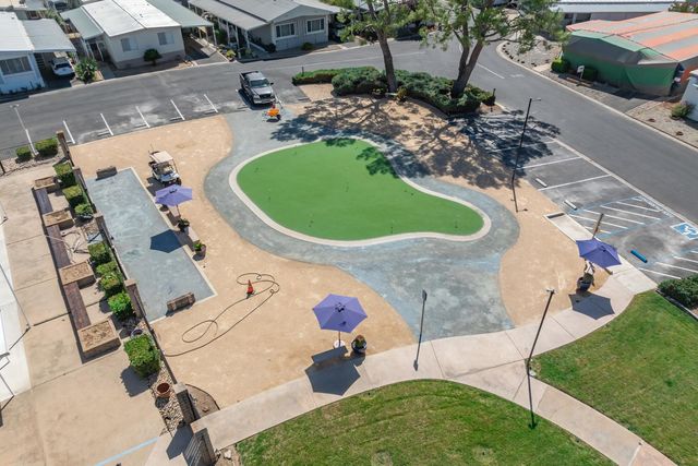 221 W Herndon Avenue # 87, Pinedale, CA 93650