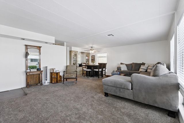 221 W Herndon Avenue # 87, Pinedale, CA 93650