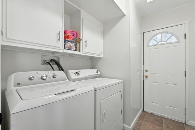 221 W Herndon Avenue # 87, Pinedale, CA 93650