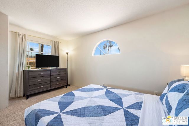 133 Desert Falls Court, Palm Desert, CA 92211