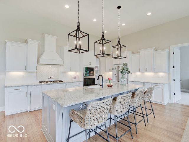 4358 Eagleridge Lane, Zionsville, IN 46077
