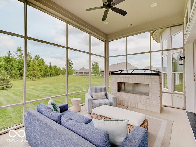 4358 Eagleridge Lane, Zionsville, IN 46077